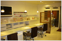 �l�C���T�����勴�X�����H��