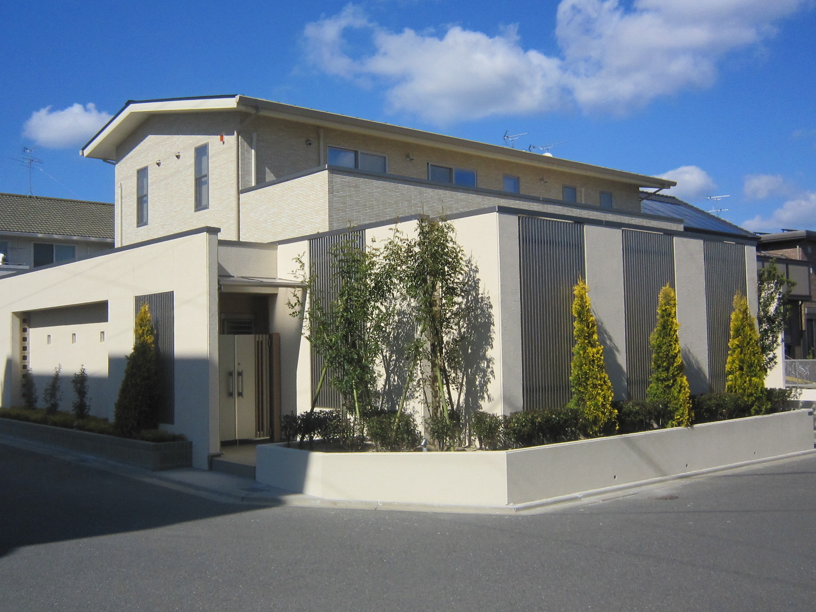 H�@�V�z�H��